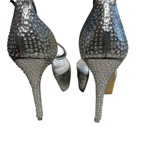 NIB Steve Madden Platform Silver Rhinstone Heel Open Toe Size 8.5 - Picture 5 of 7